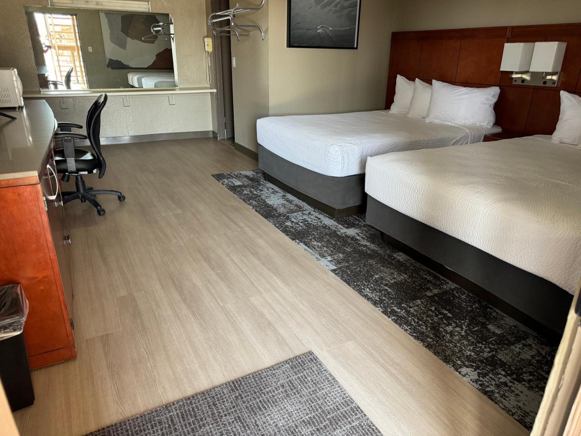 Travelodge By Wyndham Parker Buitenkant foto